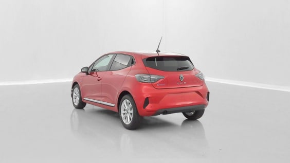 Renault Clio CLIO  V(2) 1.5 dCi 100ch Evolution Deriv VP GAS Rouge Flamme