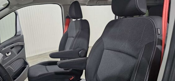 Renault Trafic Trafic Blue dCi 170 auto Techno Gris Highland