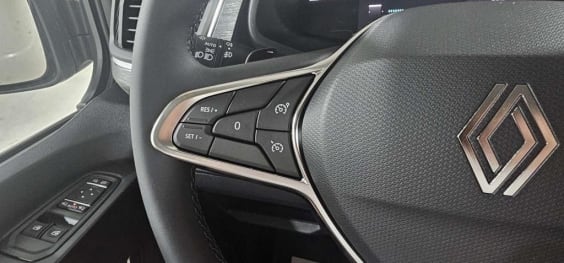 Renault Trafic Trafic Blue dCi 170 auto Techno Gris Highland