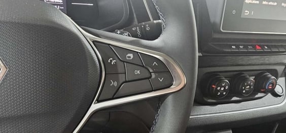 Renault Trafic Trafic Blue dCi 170 auto Techno Gris Highland