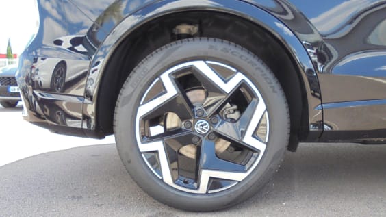 Volkswagen Tiguan Tiguan 2.0 TDI 150ch DSG7 R-Line Noir Grenadilla