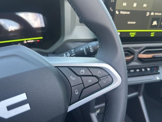 Dacia BIGSTER 1.2 mild hybrid 140 extreme Blanc