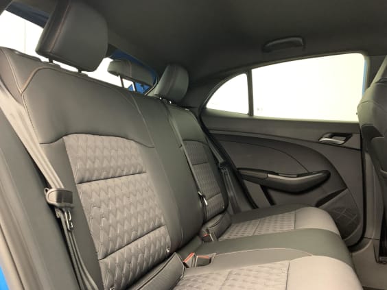 MG MG3 1.5 L Hybrid+ 195 ch Luxury Como Blue
