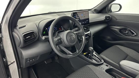 Toyota Yaris Cross Yaris cross 1.5 Hybride 130h Design e-CVT Shimmeringsilver