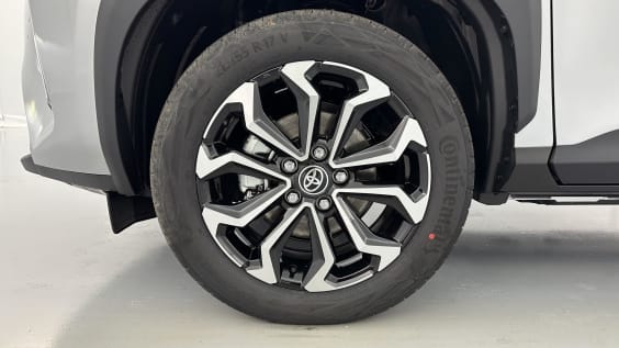Toyota Yaris Cross Yaris cross 1.5 Hybride 130h Design e-CVT Shimmeringsilver