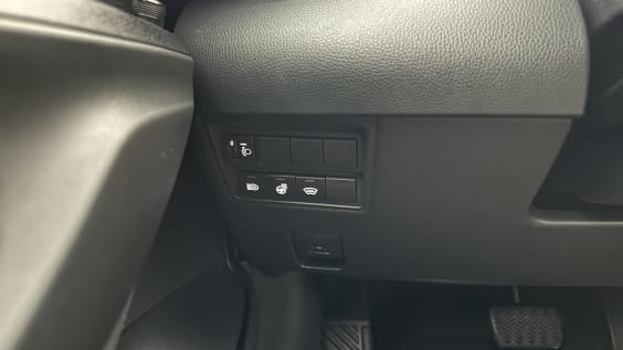 Toyota Yaris Cross Yaris cross 1.5 Hybride 130h Design e-CVT Shimmeringsilver