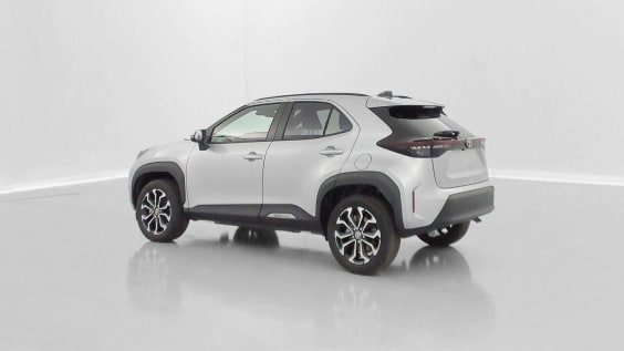Toyota Yaris Cross Yaris cross 1.5 Hybride 130h Design e-CVT Shimmeringsilver