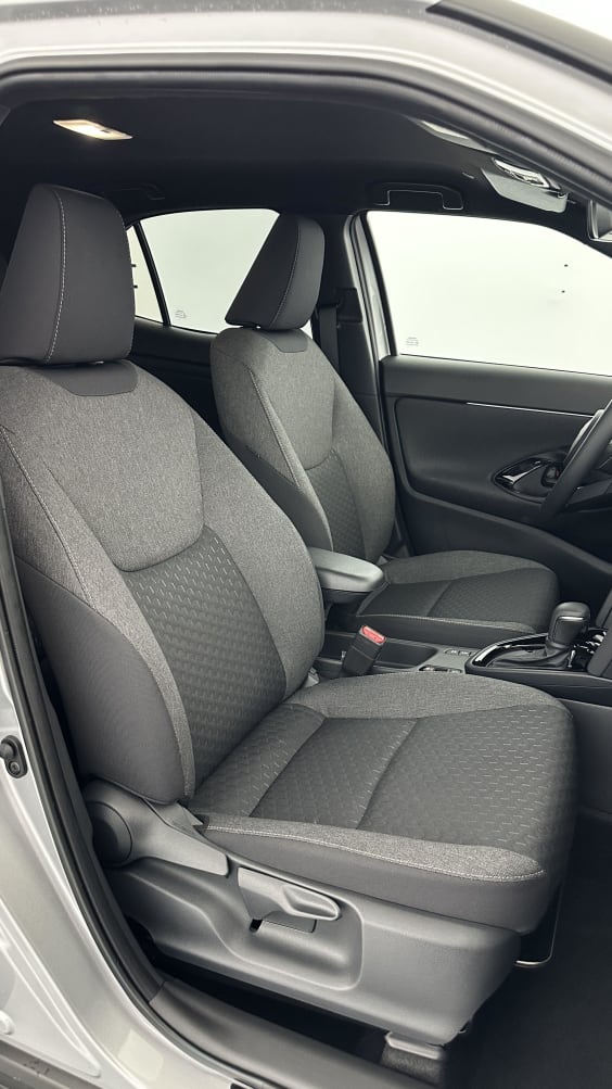 Toyota Yaris Cross Yaris cross 1.5 Hybride 130h Design e-CVT Shimmeringsilver