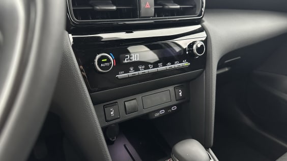 Toyota Yaris Cross Yaris cross 1.5 Hybride 130h Design e-CVT Shimmeringsilver