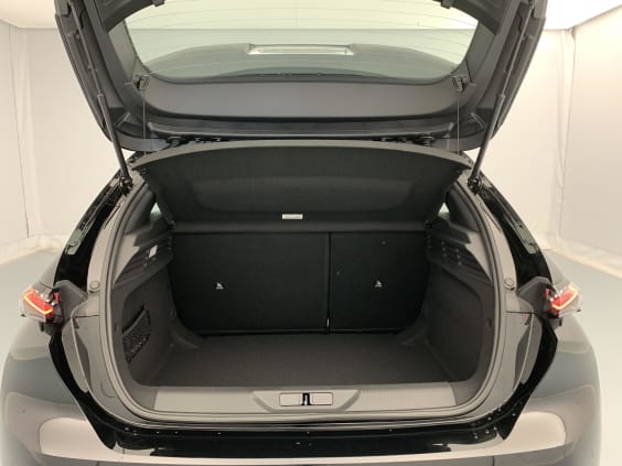 Peugeot 308 NOUVELLE BLUEHDI 130CH EAT8 STYLE Noir Perla Nera