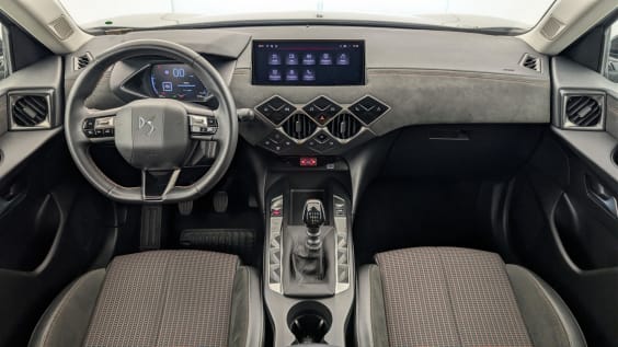 DS DS3 PureTech 100 BVM6 Performance Line Gris Laqué Toit Noir