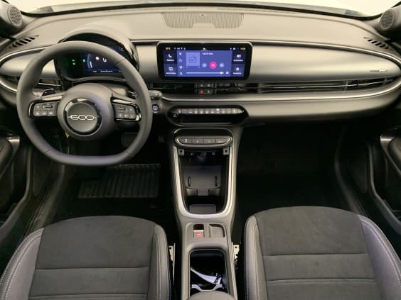Fiat 600 T-Gen 3 1.2 Hybrid 145ch eDCT6 Sport Blanc Gelato / Toit Noir