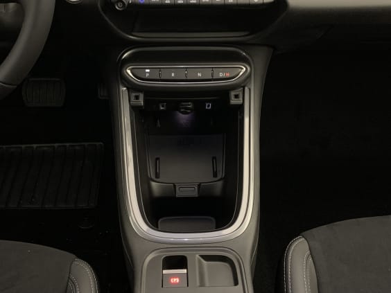 Fiat 600 T-Gen 3 1.2 Hybrid 145ch eDCT6 Sport Blanc Gelato / Toit Noir