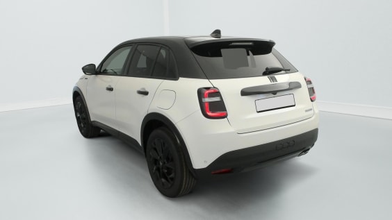 Fiat 600 T-Gen 3 1.2 Hybrid 145ch eDCT6 Sport Blanc Gelato / Toit Noir