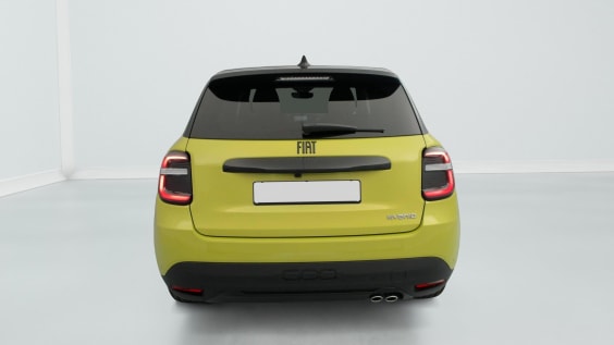 Fiat 600 T-Gen 3 1.2 Hybrid 145ch eDCT6 Sport Vert Méditarranée / Toit Noir 