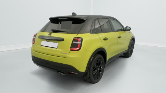 Fiat 600 T-Gen 3 1.2 Hybrid 145ch eDCT6 Sport Vert Méditarranée / Toit Noir 