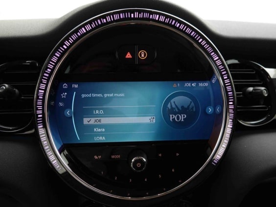 Mini Cooper SE 28.9 KWH 184 ESSENTIAL Argent