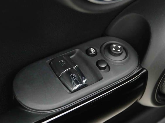 Mini Cooper SE 28.9 KWH 184 ESSENTIAL Argent