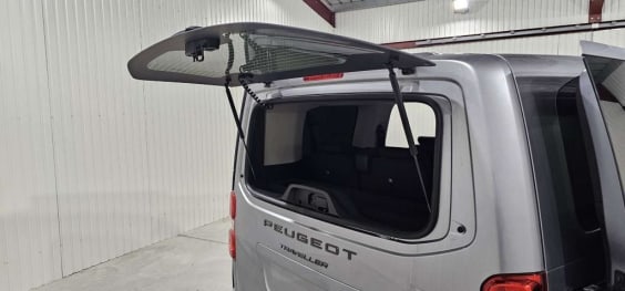 Peugeot Traveller Traveller M Diesel 180 ch Automatique Business gris artense