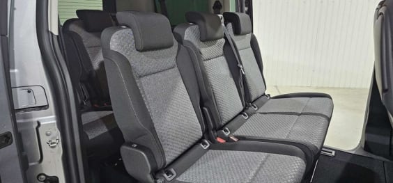 Peugeot Traveller Traveller M Diesel 180 ch Automatique Business gris artense