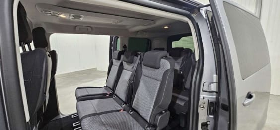 Peugeot Traveller Traveller M Diesel 180 ch Automatique Business gris artense