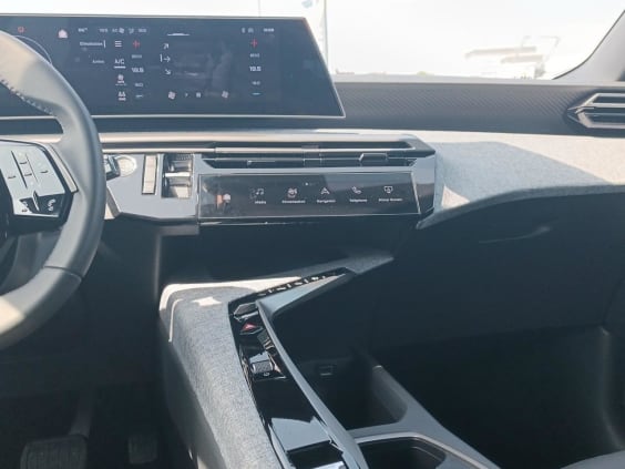 Peugeot 5008 Hybrid 145 allure e-dcs6 gris artense