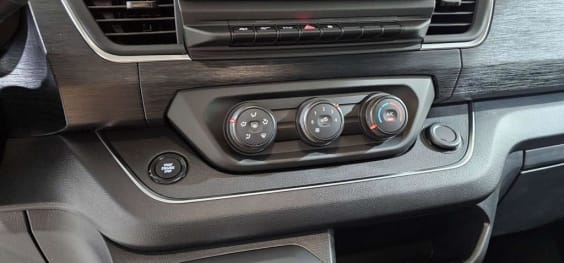 Renault Trafic Trafic Blue dCi 170 auto Techno noir