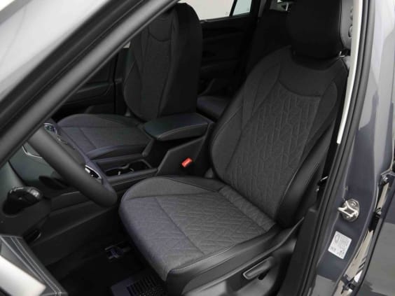 Volkswagen Tayron 1.5 ETSI 150 DSG LIFE 7PL Gris