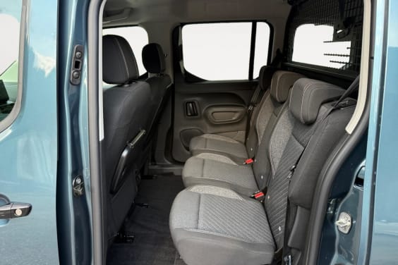 Peugeot Rifter STANDARD N1 1.5 BLUEHDI 130 ALLURE EAT8 Kiama Blue