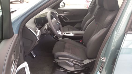 BMW X1 U11 X1 sDrive 18d 150ch DKG7 M Sport Cape York Green