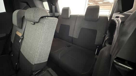 Citroën C3 Aircross C3 AIRCROSS 1.2 Turbo 100ch Plus 7PL Vert Montana