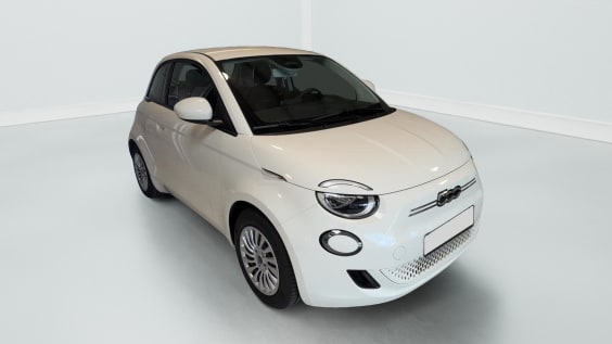 Fiat 500e BERLINE MY22 SERIE 1 STEP 1 500 e 95 ch Action Plus Blanc