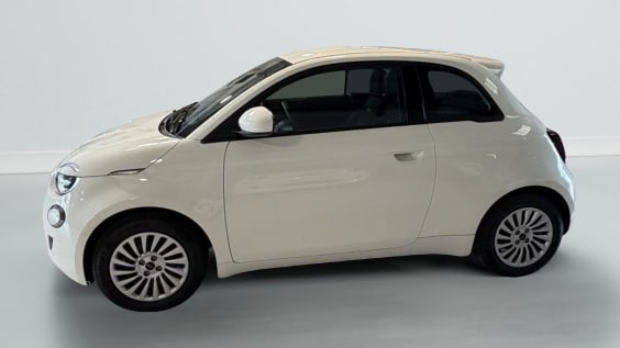 Fiat 500e BERLINE MY22 SERIE 1 STEP 1 500 e 95 ch Action Plus Blanc