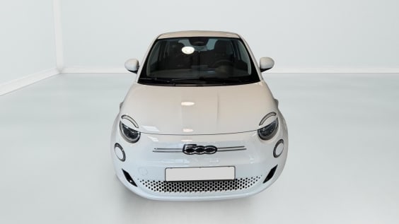 Fiat 500e BERLINE MY22 SERIE 1 STEP 1 500 e 95 ch Action Plus Blanc