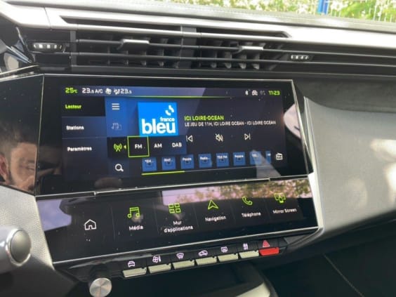 Peugeot 308 308 1.2 HYBRID 145CH E-DCS6 GT Gris Artense Metal
