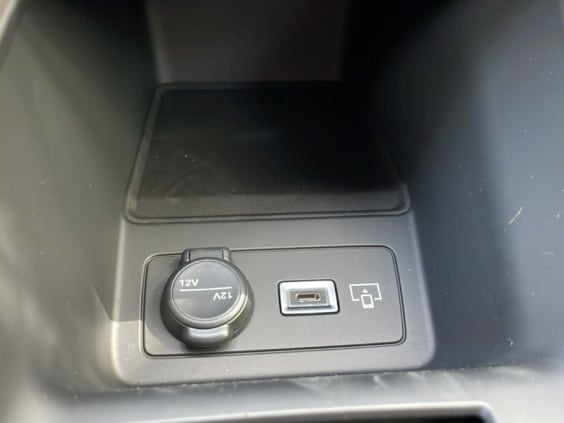 Peugeot 308 308 1.2 HYBRID 145CH E-DCS6 GT Gris Artense Metal