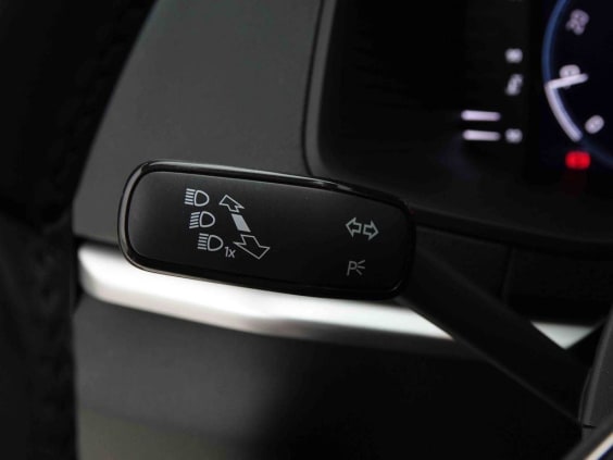 Skoda Karoq 1.5 tsi 150 selection dsg7 Gris