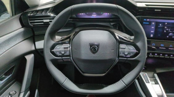 Peugeot 308 Hybrid 145 e-DCS6 Allure Blanc Okenite