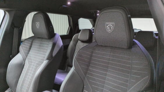Peugeot 5008 HYBRID 145CH E-DCS6 GT Gris Artense / Toit Noir