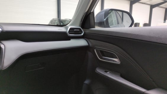 MG ZS 1.5 L Hybrid+ 197 ch Luxury Hampstead Gray