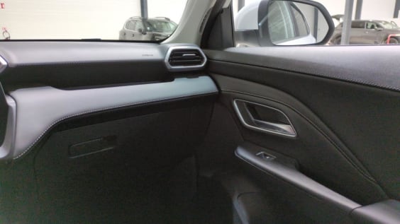 MG ZS 1.5 L Hybrid+ 197 ch Luxury Dover White
