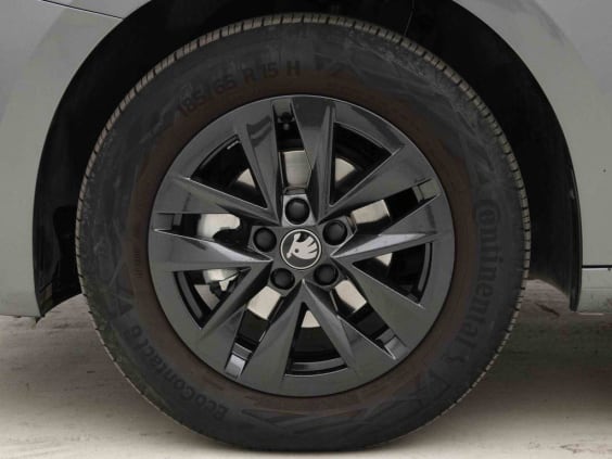 Skoda Fabia 1.0 TSI 95CH SELECTION Gris