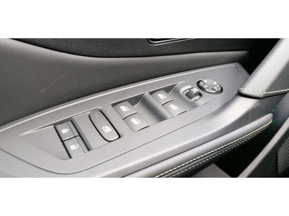 Peugeot 308 PHASE 2 HYBRID 145 DCS6 GT Gris Sélénium