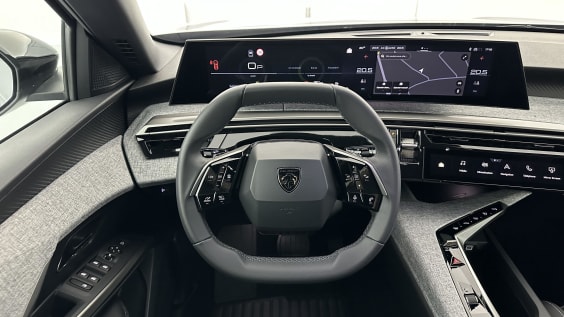 Peugeot 3008 3008  III 1.2 Hybrid 145ch Allure e-DCS6 gris artense
