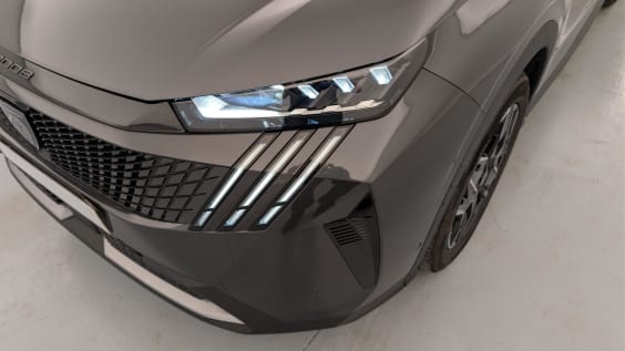 Peugeot 3008 Hybrid 145 e-DCS6 GT Gris Titane / Toit Noir