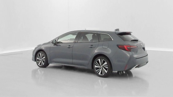 Toyota Corolla Touring Sport COROLLA TOURING SPORT 2.0 Hybride 178ch Design Ash Grey