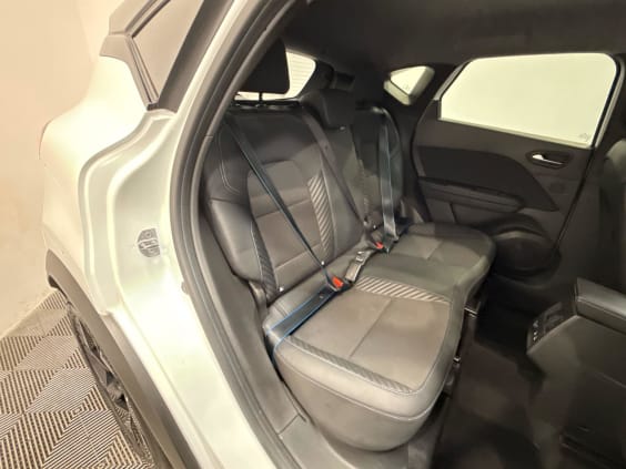 Renault CAPTUR Captur E-Tech full hybrid 145 ch esprit Alpine  Blanc Nacré