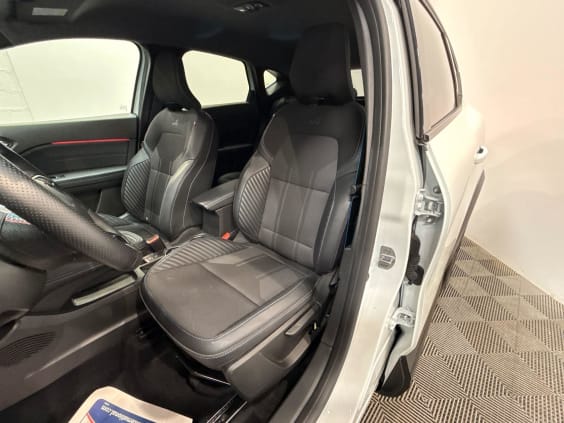 Renault CAPTUR Captur E-Tech full hybrid 145 ch esprit Alpine  Blanc Nacré