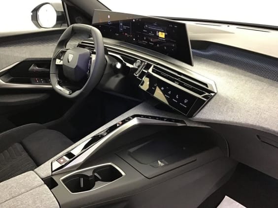 Peugeot 3008 Hybrid 145 e-DCS6 GT Exclusive Gris Artense 
