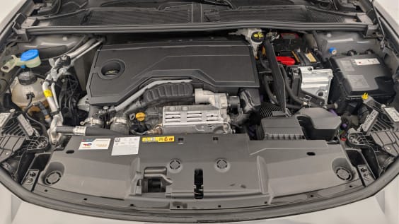Peugeot 408 Hybrid 145 e-DCS6 Allure Gris Sélénium